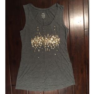 Beautiful grey top w/ gold sequins on front